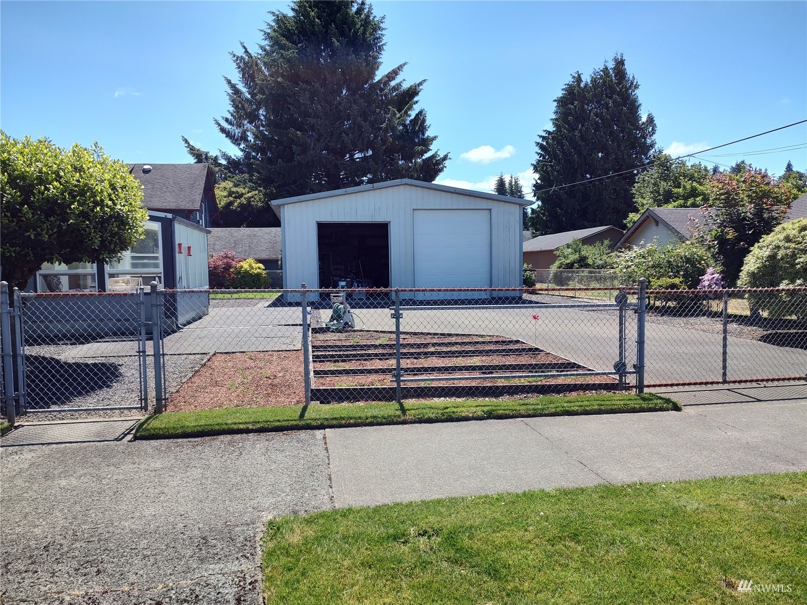 1204 4th Street Cosmopolis, WA 98537 - Photo 4 of 27 Gallery Image 4