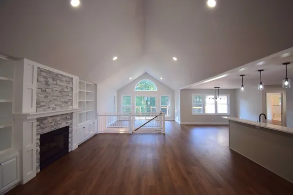 $625,000 | 12139 County Road 1535 North, Mount Vernon, IL 62864