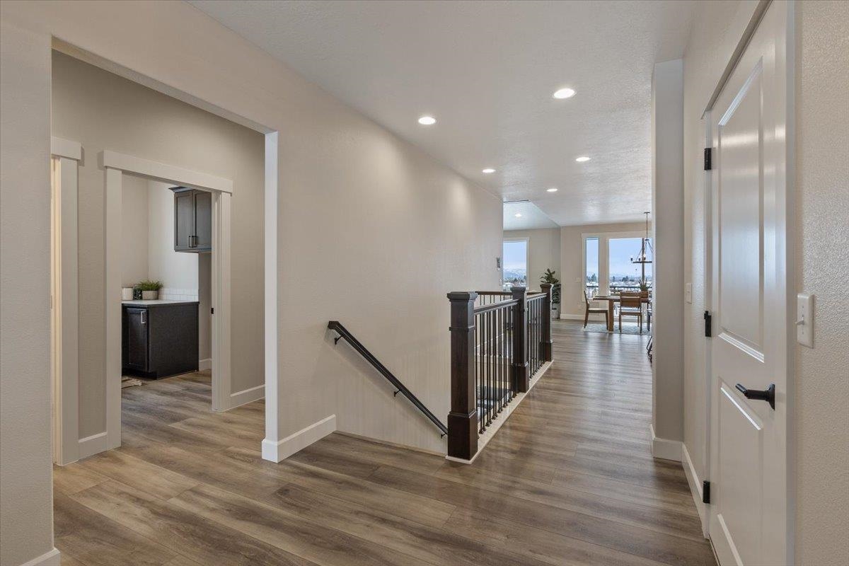 1230 South Greenacres Road Greenacres, WA 99016 - Photo 3 of 30 Gallery Image 3