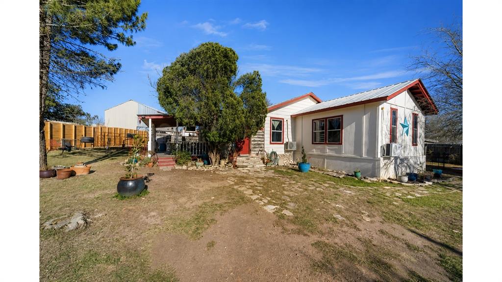 117 Reading Avenue North Center Point, TX 78010 - Photo 3 of 20