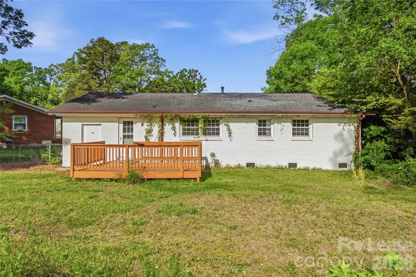 $2,100 | 4411 Kevin Court, Charlotte, NC 28205