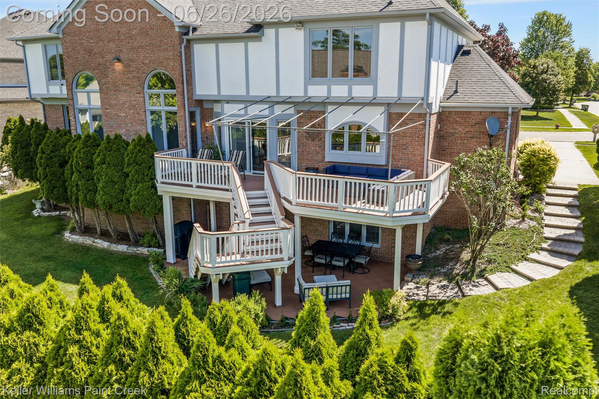 2036 Hickory Trail Drive Rochester, MI 48309 - Photo 66 of 77 72-2036 Hickory Trail Dr - Aerial 0012.jpg