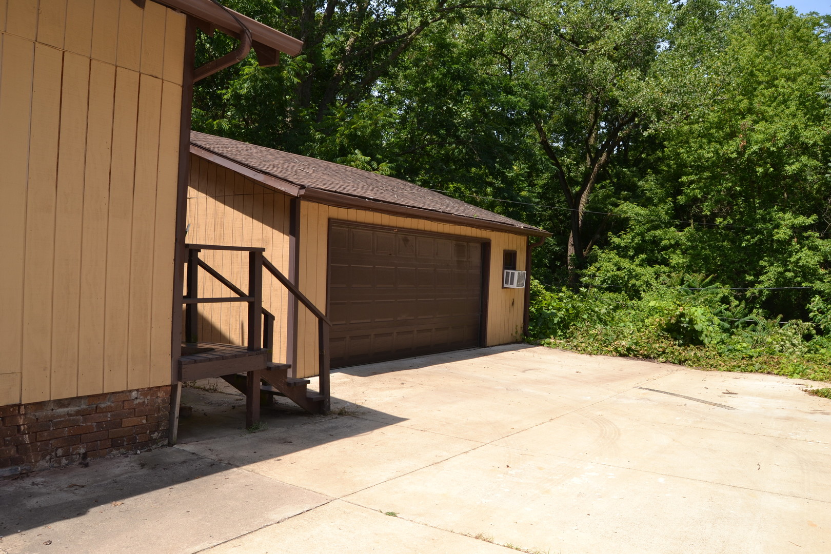 2 Park Place Peru, IL 61354 - Photo 6 of 9