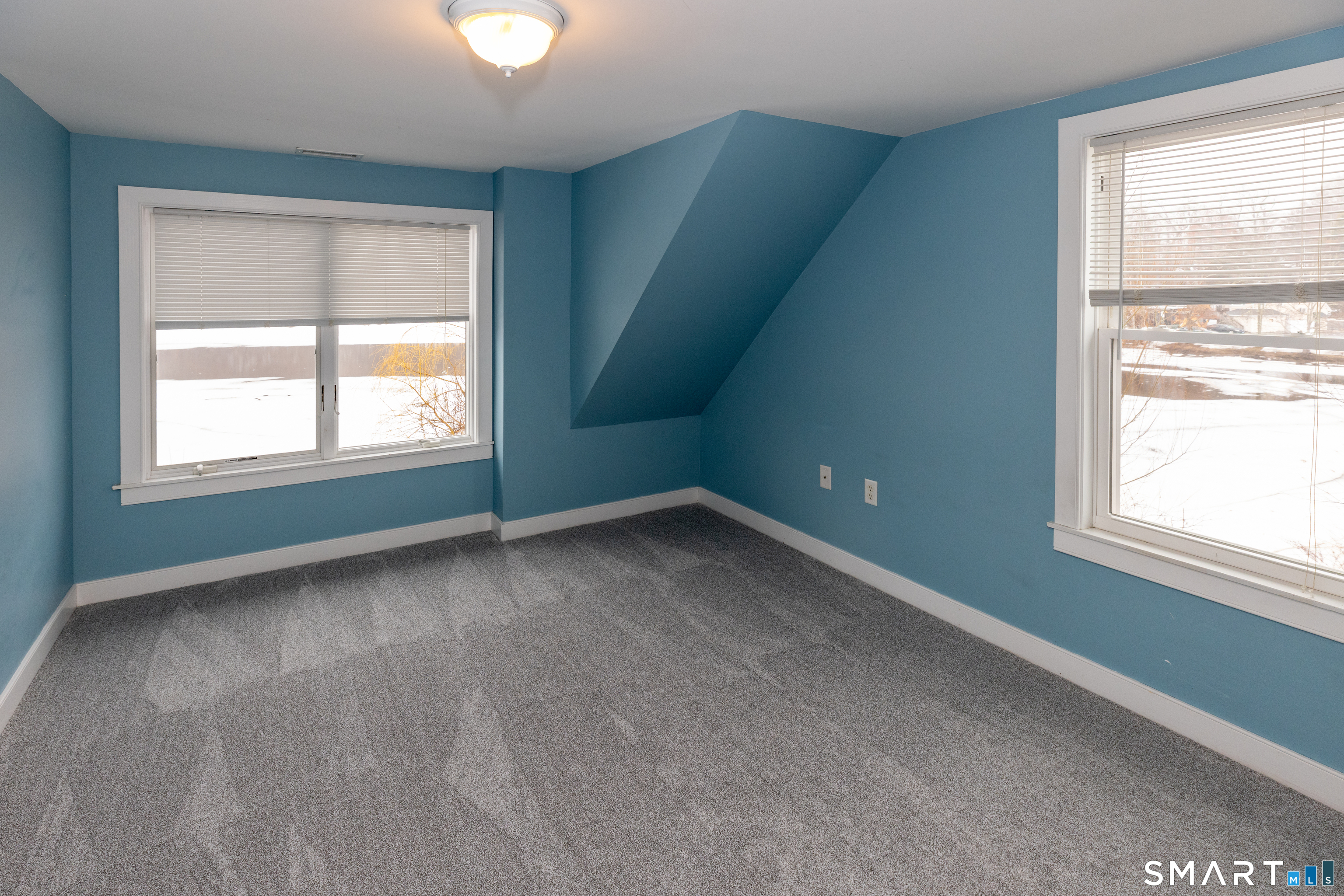 135 Middlesex Avenue Chester, CT 06412 - Photo 11 of 34