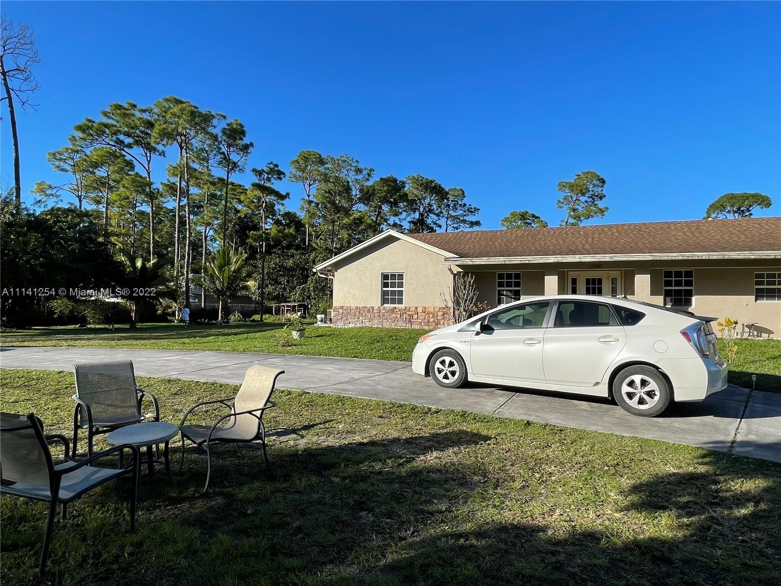 17537 43rd Road North Loxahatchee, FL 33470 - Photo 4 of 75 Gallery Image 4