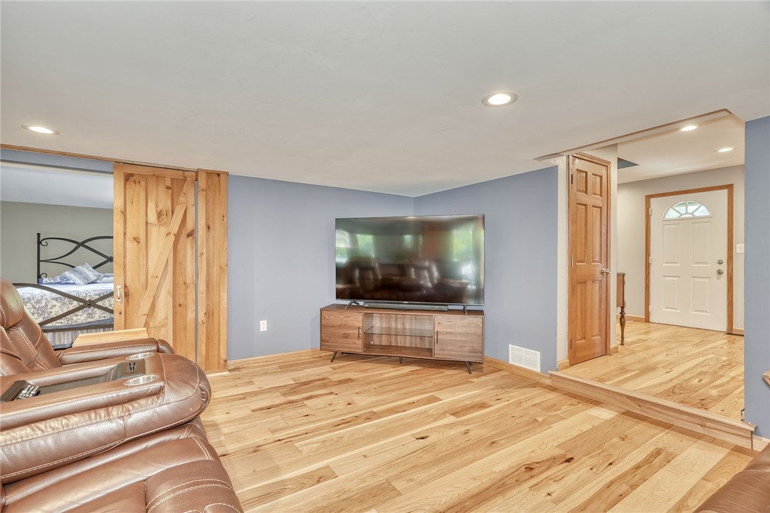 8058 West Hollow Road Naples, NY 14512 - Photo 13 of 47