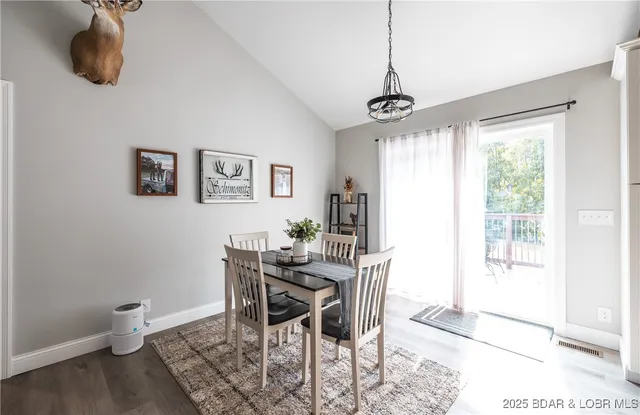 $319,700 | 400 Partridge Drive, Climax Springs, MO 65324