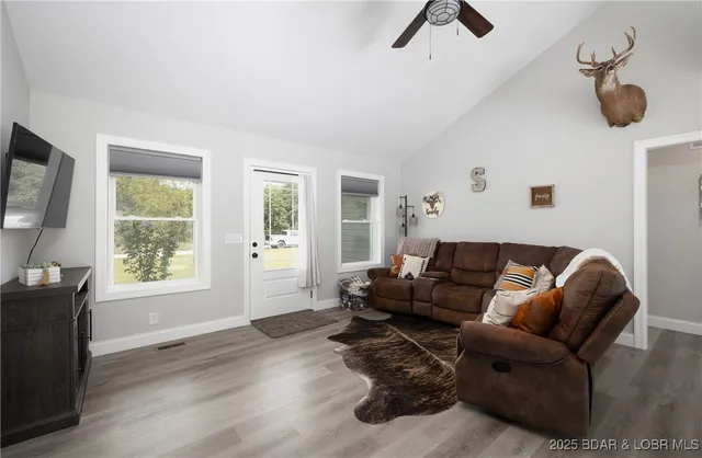 $319,700 | 400 Partridge Drive, Climax Springs, MO 65324