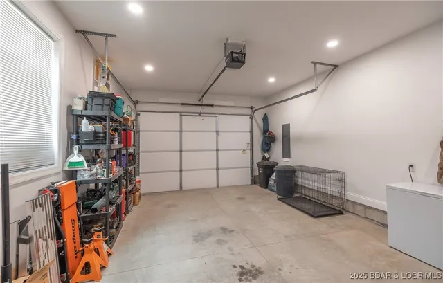 $319,700 | 400 Partridge Drive, Climax Springs, MO 65324