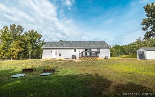 $319,700 | 400 Partridge Drive, Climax Springs, MO 65324