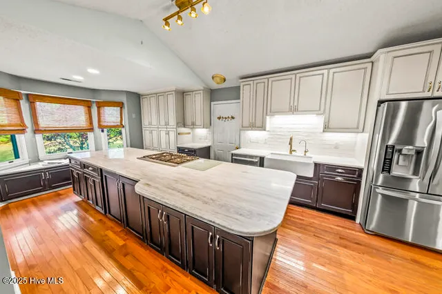 $545,000 | 9314 Doris Drive, Oriental, NC 28571