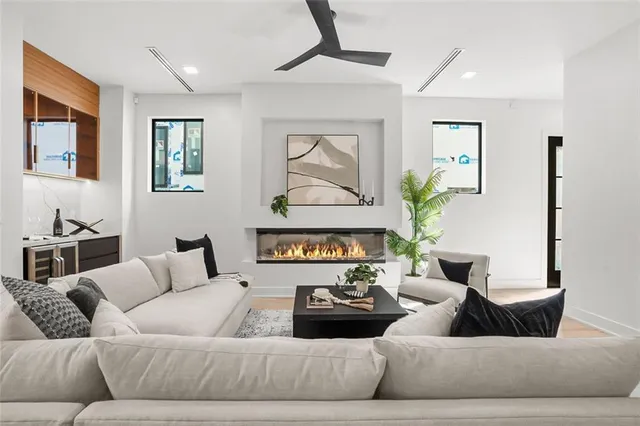 $1,299,900 | 1039 Avondale Avenue Southeast, Atlanta, GA 30312