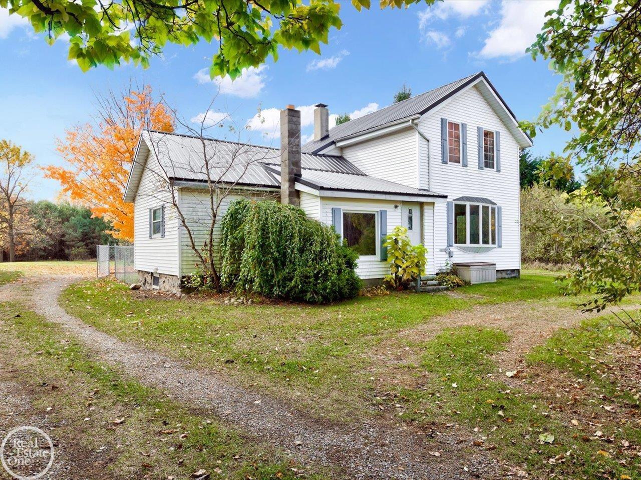 2538 East Burnside Road North Branch, MI 48461 - Photo 1 of 56
