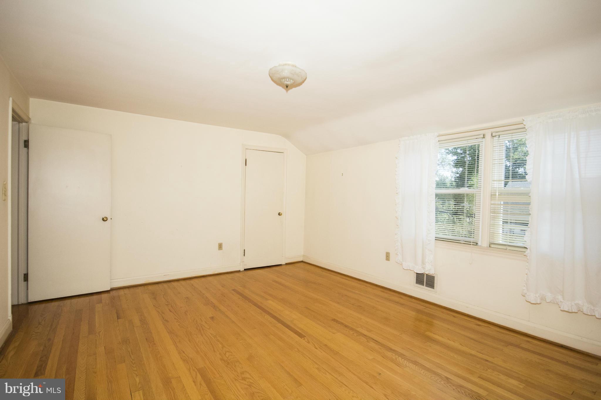 7513 Rockridge Road Pikesville, MD 21208 - Photo 25 of 30 Bedroom