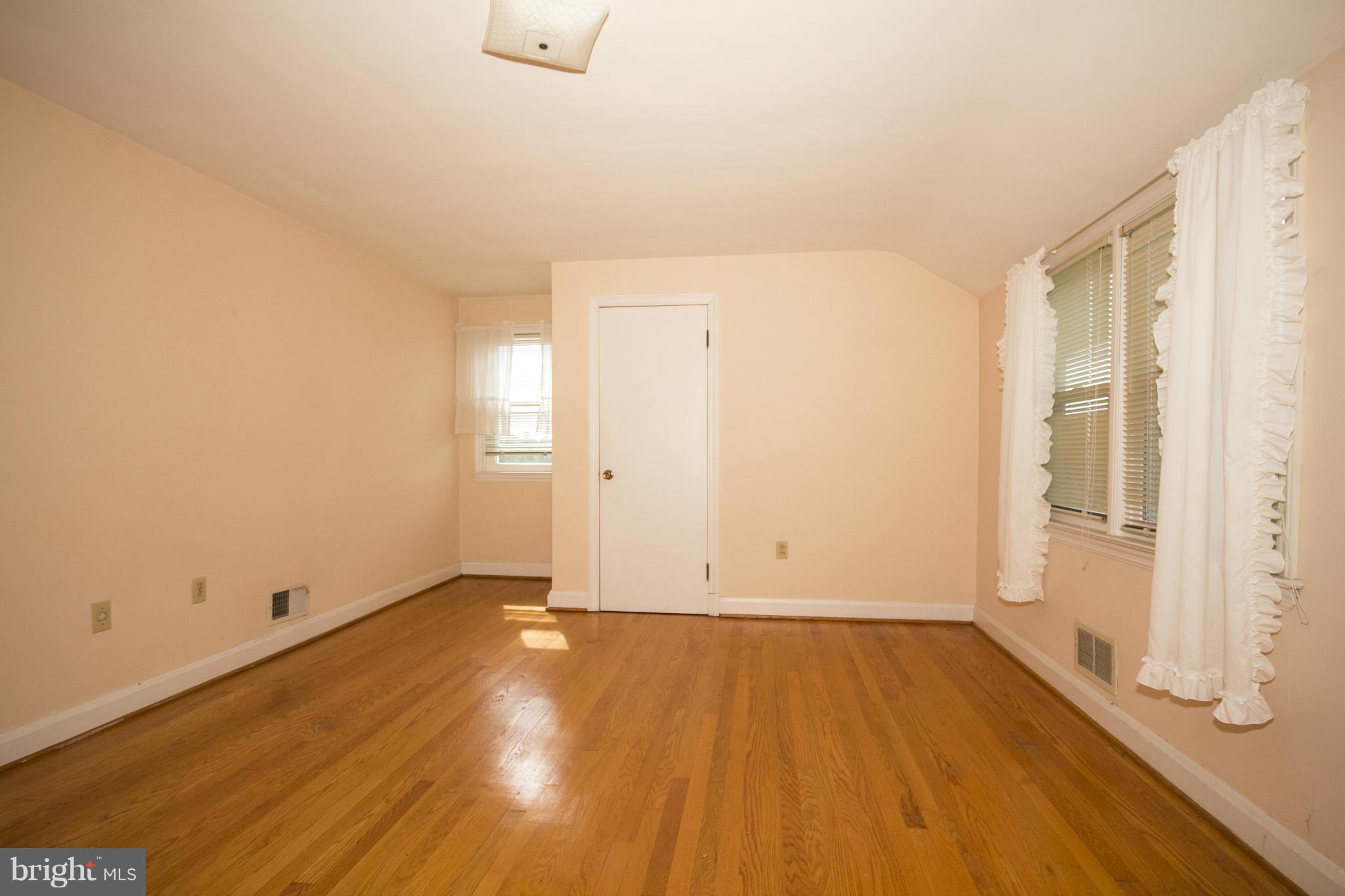 7513 Rockridge Road Pikesville, MD 21208 - Photo 26 of 30 Bedroom