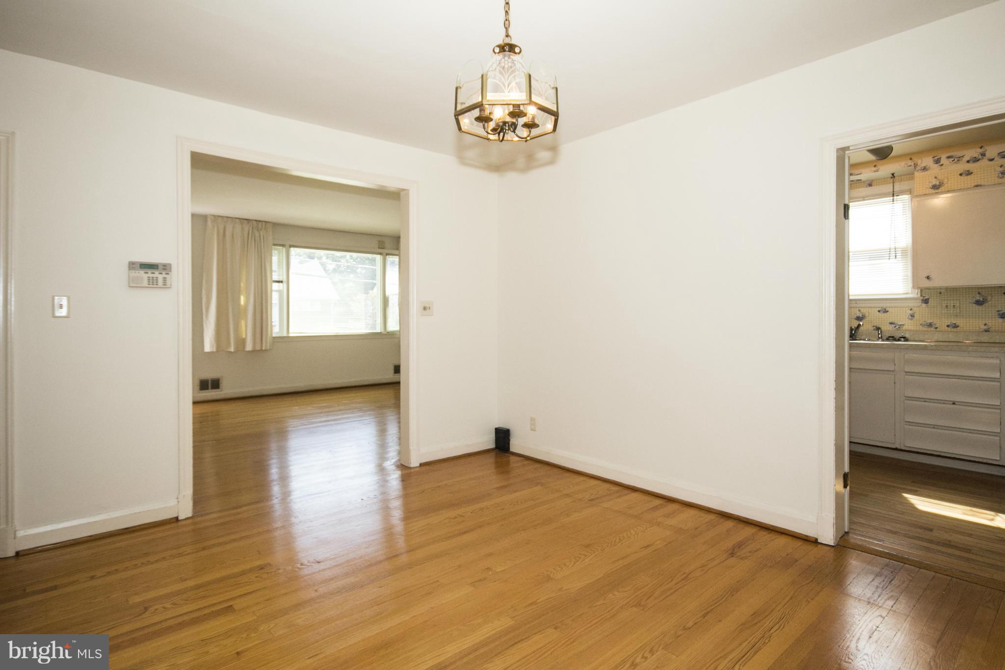 7513 Rockridge Road Pikesville, MD 21208 - Photo 7 of 30 Dining Room