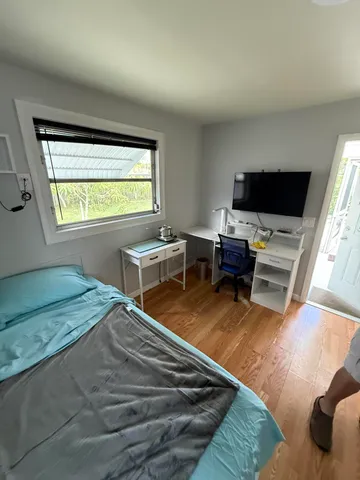 $1,000 | 605 East Coast Avenue, Lantana, FL 33462