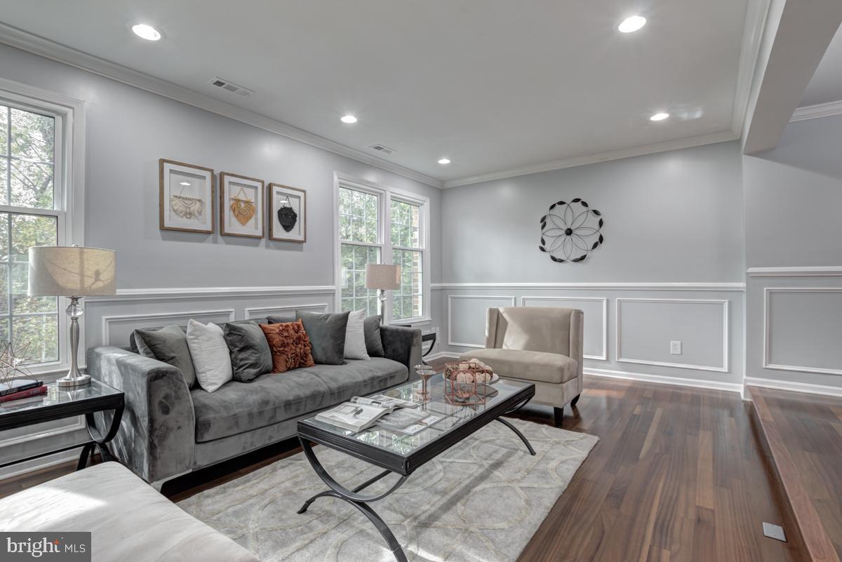 4470 Ruggles Court Annandale, VA 22003 - Photo 16 of 40 Gallery Image 16