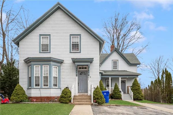 $549,900 | 21 Woodside Avenue, West Warwick, RI 02893