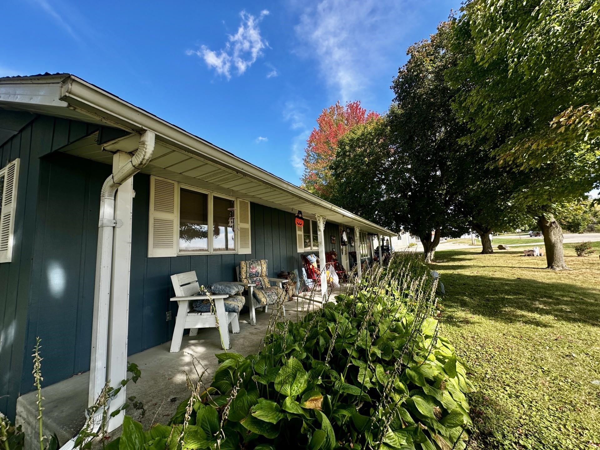 205 Highway 64 Lanark, IL 61046 - Photo 16 of 57