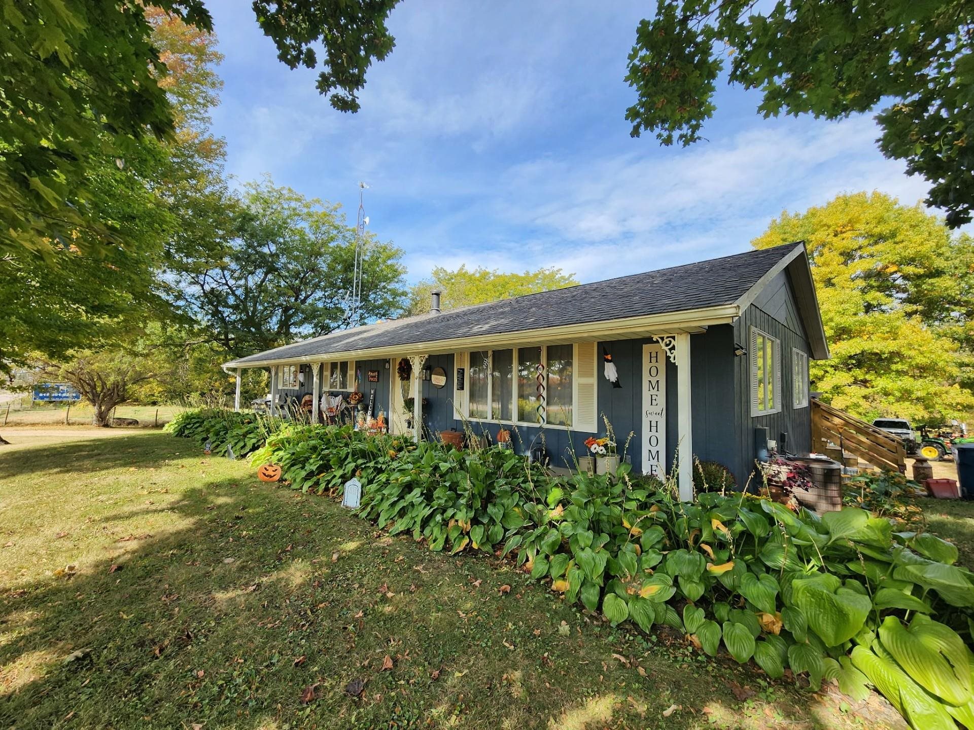 205 Highway 64 Lanark, IL 61046 - Photo 6 of 57