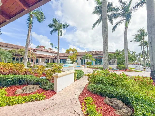 $3,350 | 10720 Northwest 66th Street, Unit 205, Doral, FL 33178