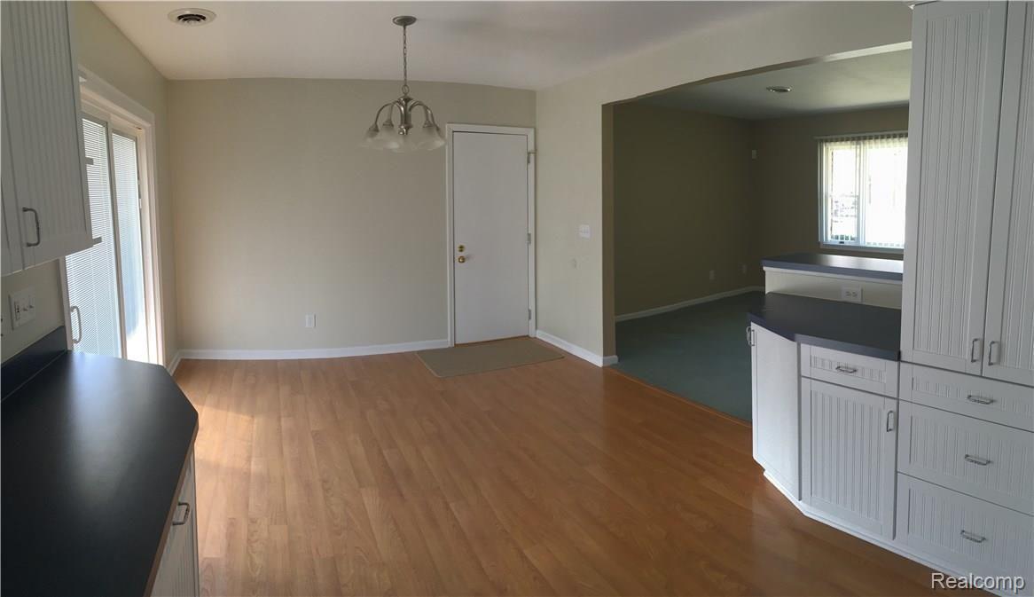 dining area.JPG