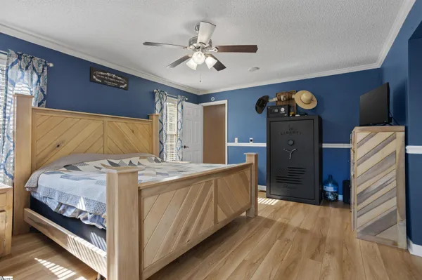 $770,000 | 1320 Highway 182, Fair Play, SC 29643