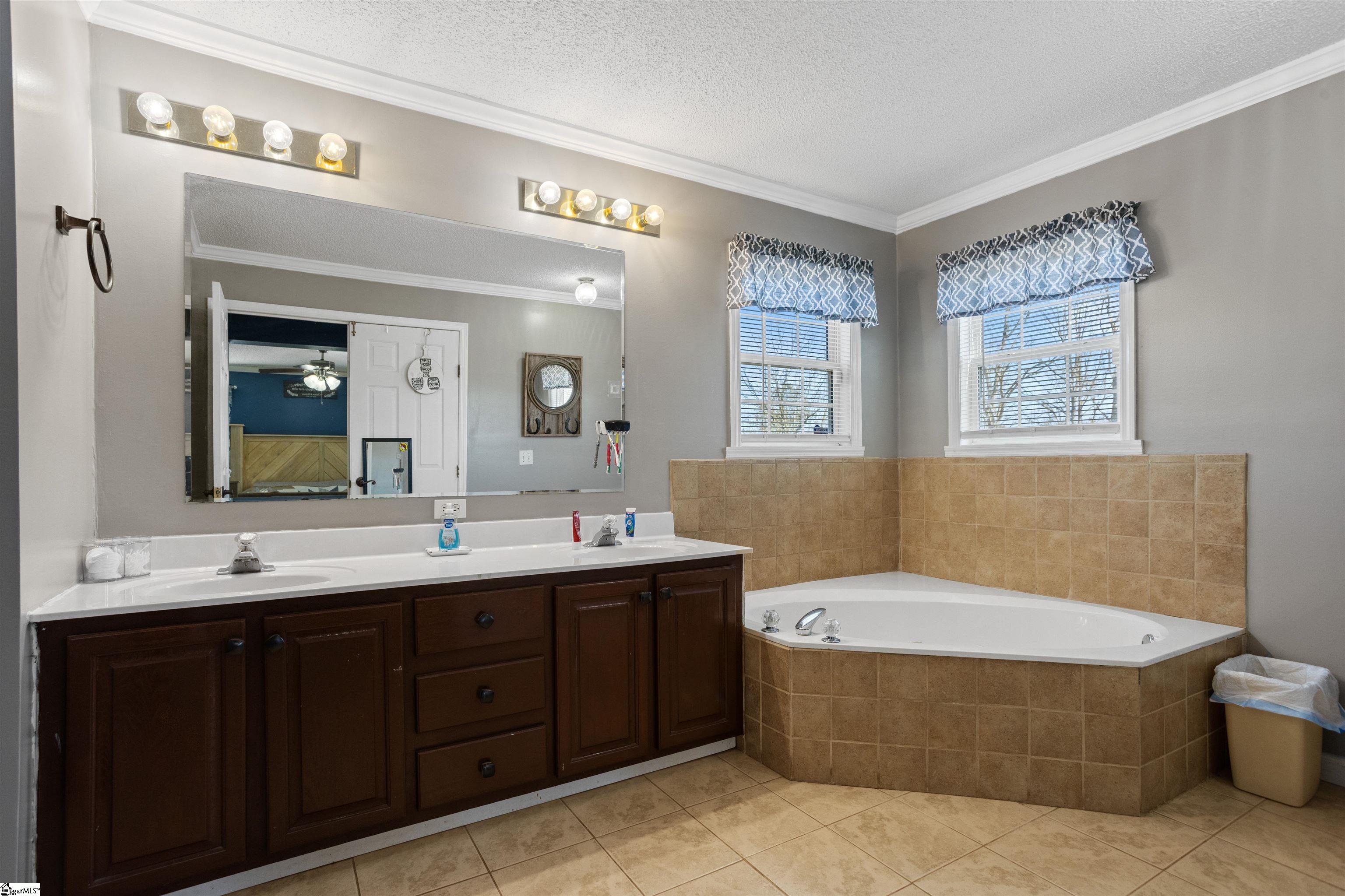 1320 Highway 182 Fair Play, SC 29643 - Photo 16 of 44