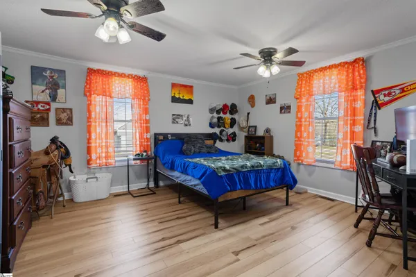 $770,000 | 1320 Highway 182, Fair Play, SC 29643