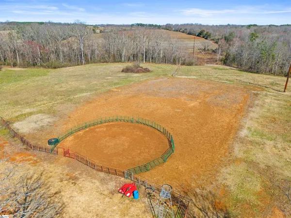 $770,000 | 1320 Highway 182, Fair Play, SC 29643