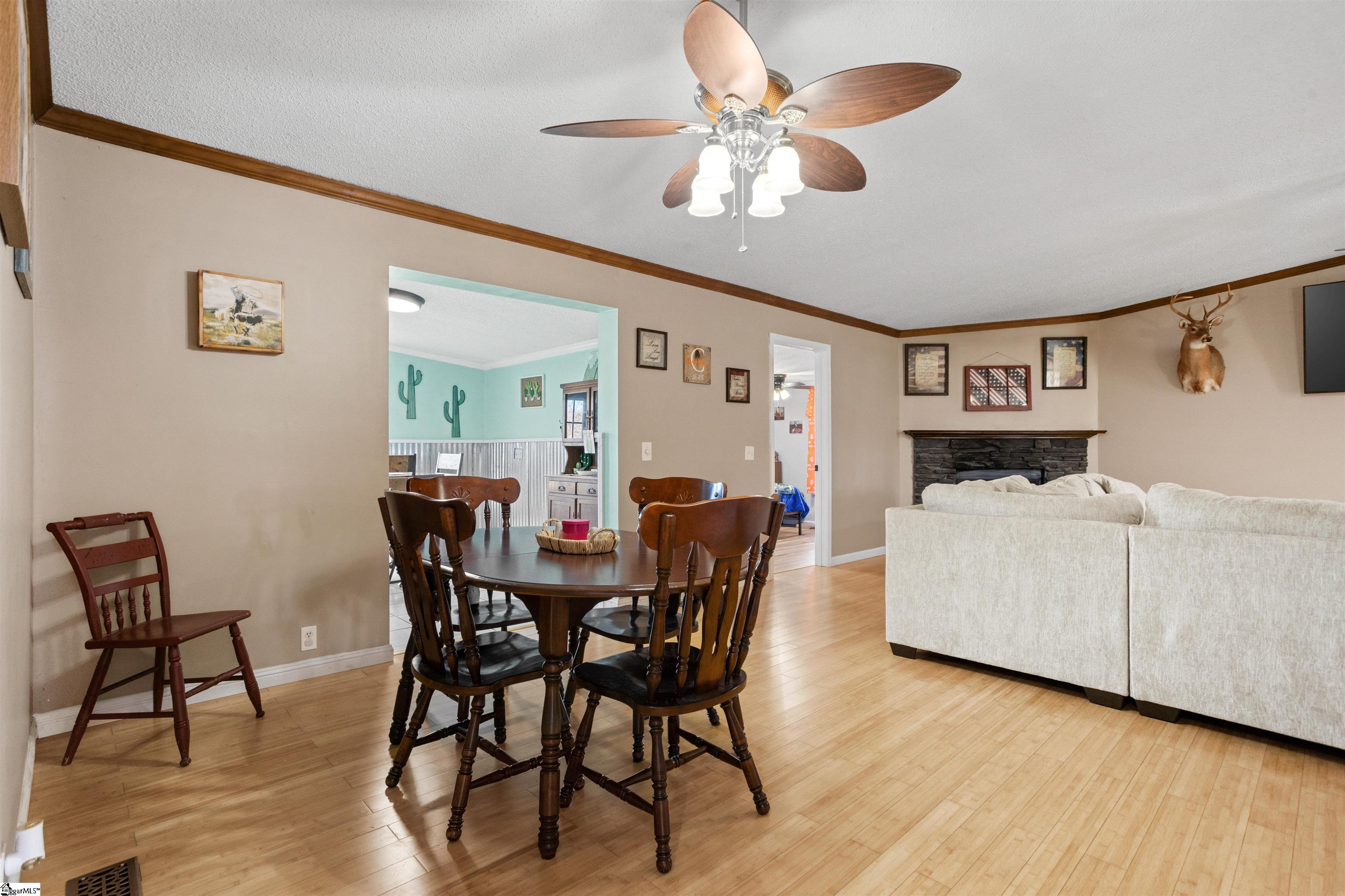 1320 Highway 182 Fair Play, SC 29643 - Photo 8 of 44