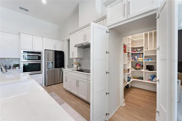 $949,000 | 31778 Red Tail Boulevard, Sorrento, FL 32776