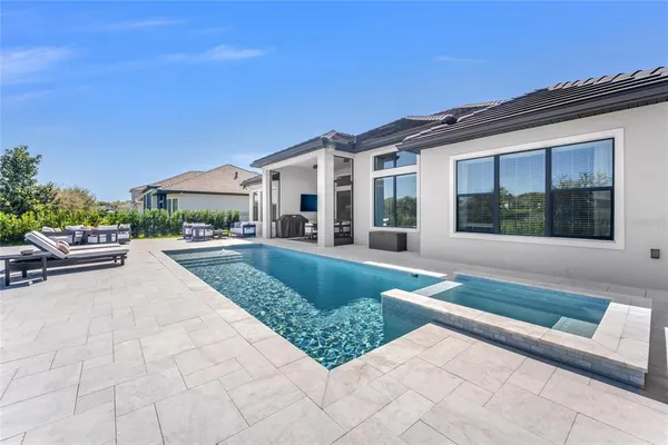 $949,000 | 31778 Red Tail Boulevard, Sorrento, FL 32776