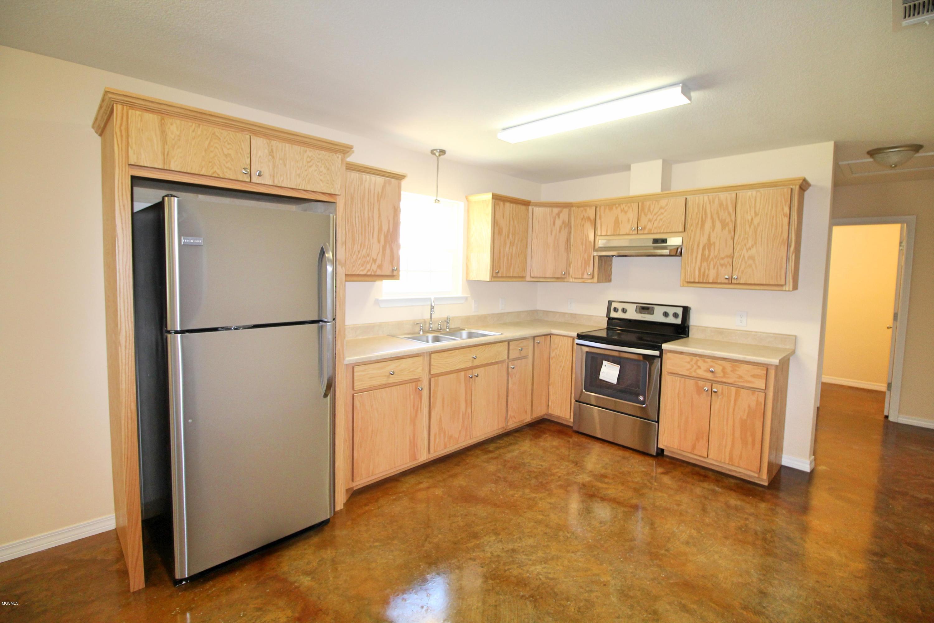 133 Gill Road Lucedale, MS 39452 - Photo 5 of 16 Kitchen