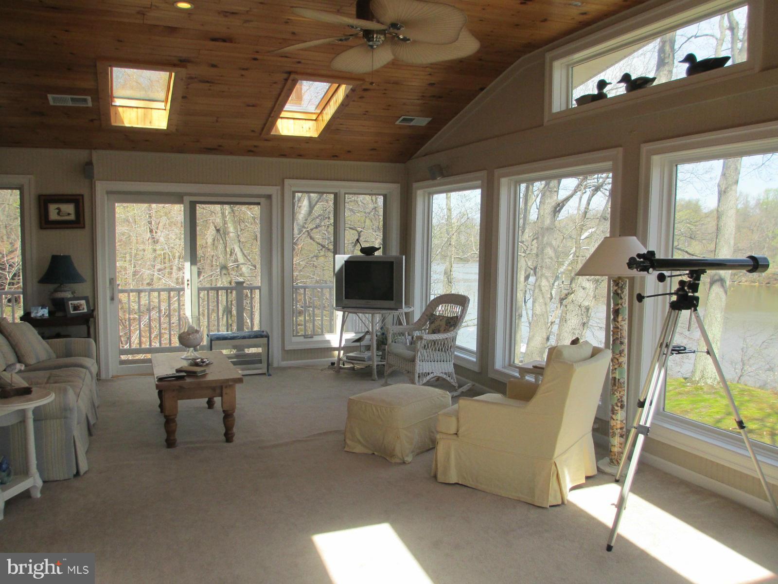 10801 Kasota Road Chestertown, MD 21620 - Photo 4 of 17 Living Room
