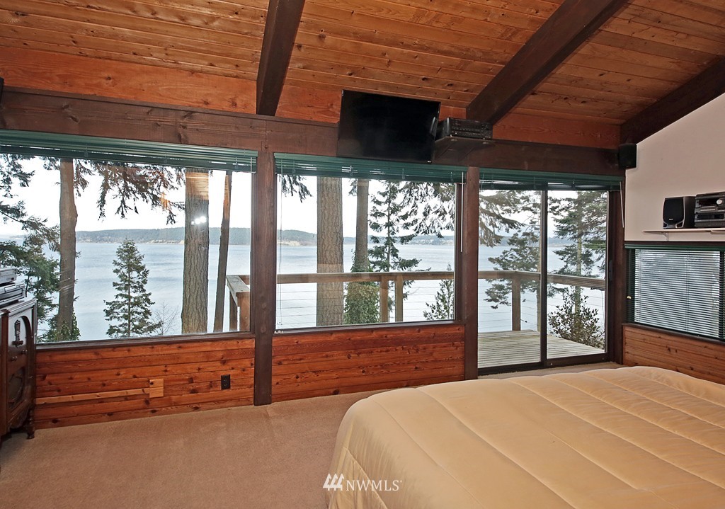 3161 Fox Spit Road Langley, WA 98260 - Photo 12 of 24 Gallery Image 12