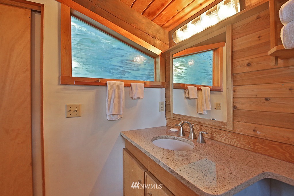 3161 Fox Spit Road Langley, WA 98260 - Photo 17 of 24 Gallery Image 17