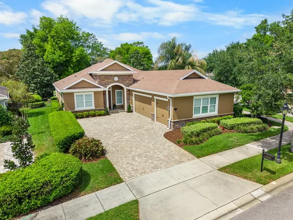 $575,000 | 300 Lamberton Lane, DeLand, FL 32724