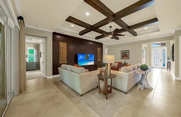 $575,000 | 300 Lamberton Lane, DeLand, FL 32724