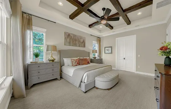 $575,000 | 300 Lamberton Lane, DeLand, FL 32724