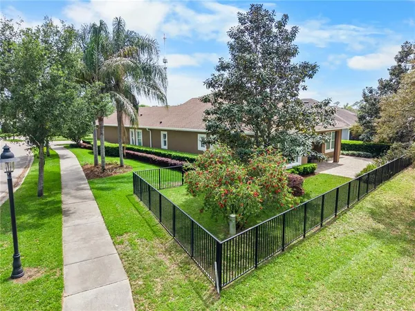 $575,000 | 300 Lamberton Lane, DeLand, FL 32724