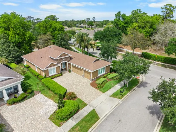 $575,000 | 300 Lamberton Lane, DeLand, FL 32724
