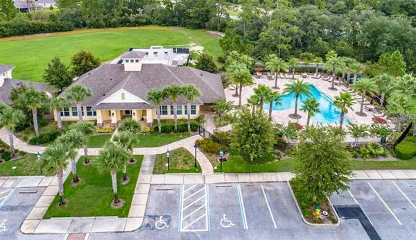 $575,000 | 300 Lamberton Lane, DeLand, FL 32724