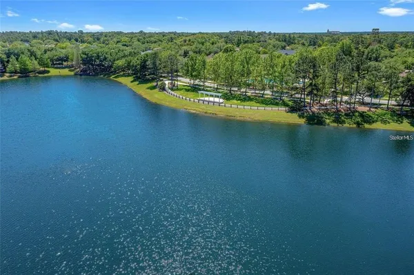 $575,000 | 300 Lamberton Lane, DeLand, FL 32724