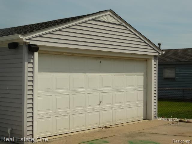 32065 Dixie Manor Road Rockwood, MI 48173 - Photo 20 of 24 DSC07392.jpg
