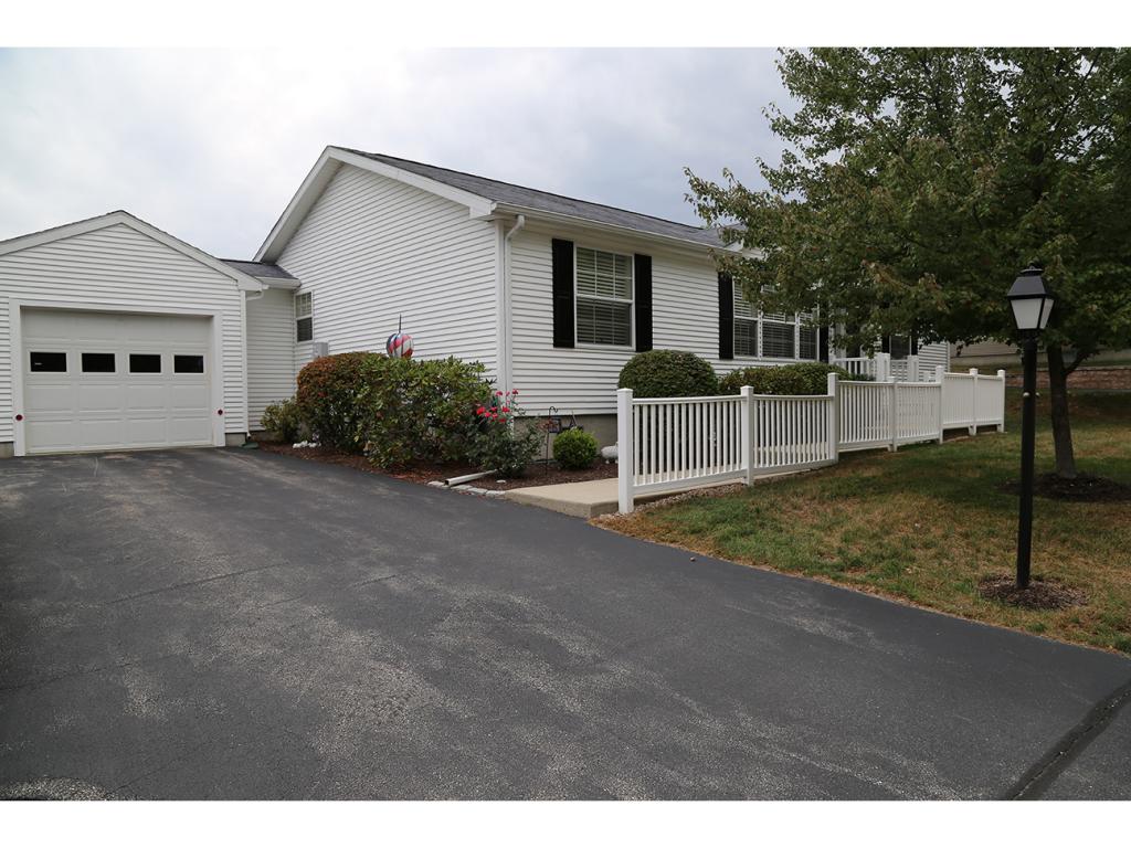 34 Ledgewood Way Manchester, NH 03104 - Photo 1 of 36 Gallery Image 1