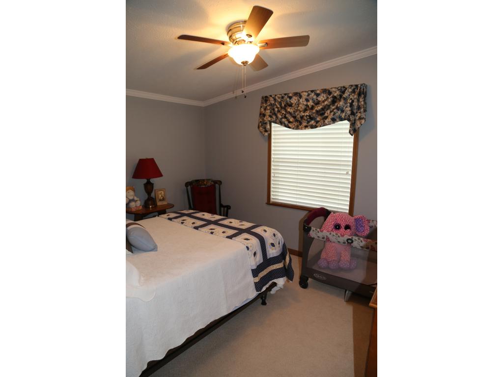 34 Ledgewood Way Manchester, NH 03104 - Photo 19 of 36 Gallery Image 19