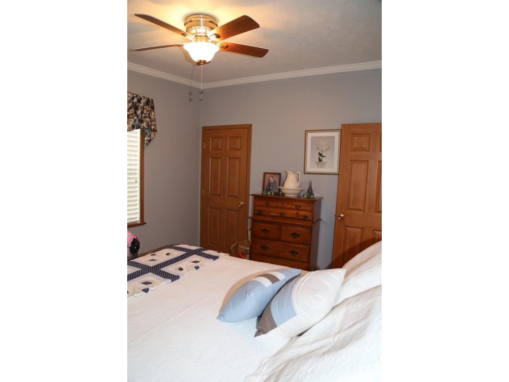 34 Ledgewood Way Manchester, NH 03104 - Photo 20 of 36 Gallery Image 20