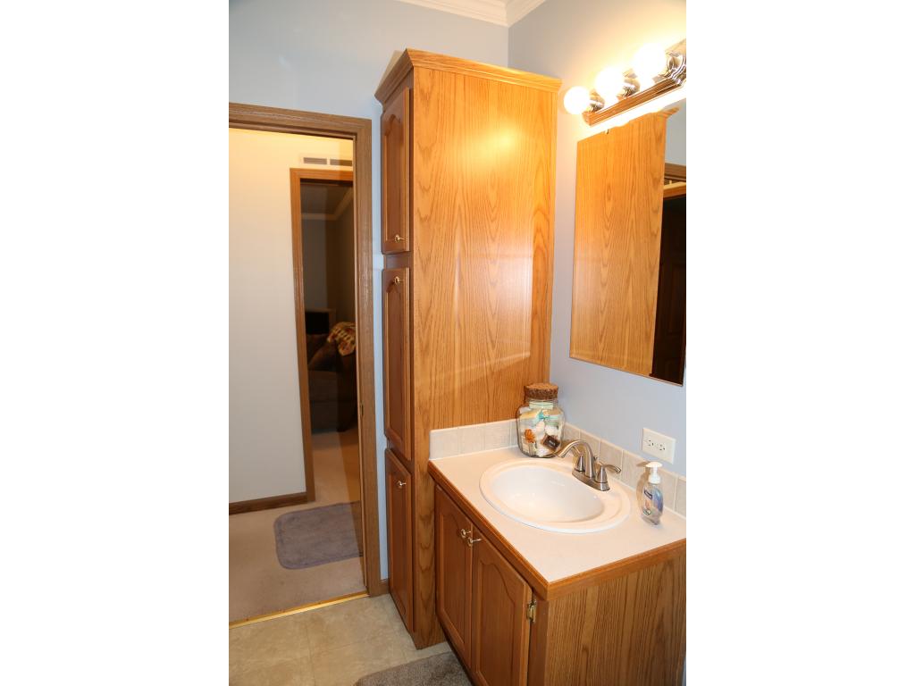 34 Ledgewood Way Manchester, NH 03104 - Photo 21 of 36 Gallery Image 21